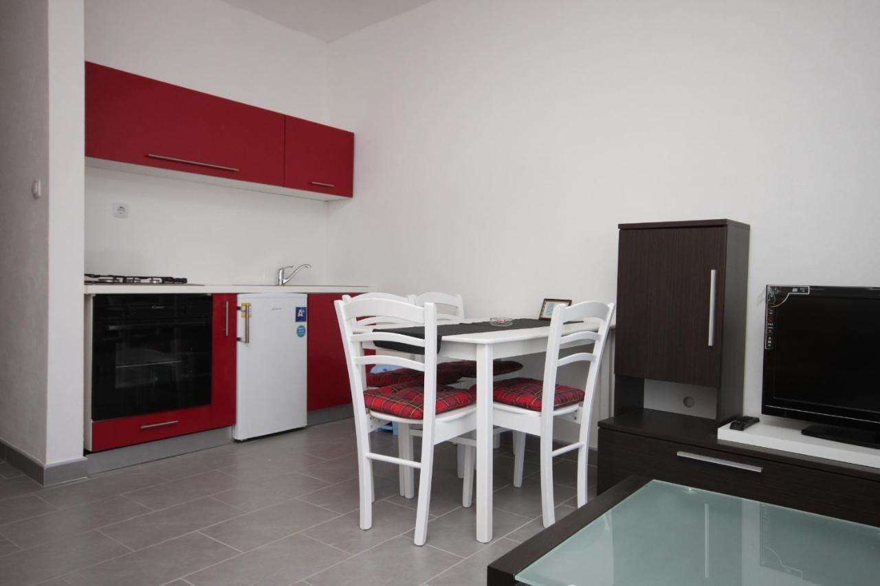 Apartments By The Sea Zubovici, Pag - 6394 Eksteriør bilde